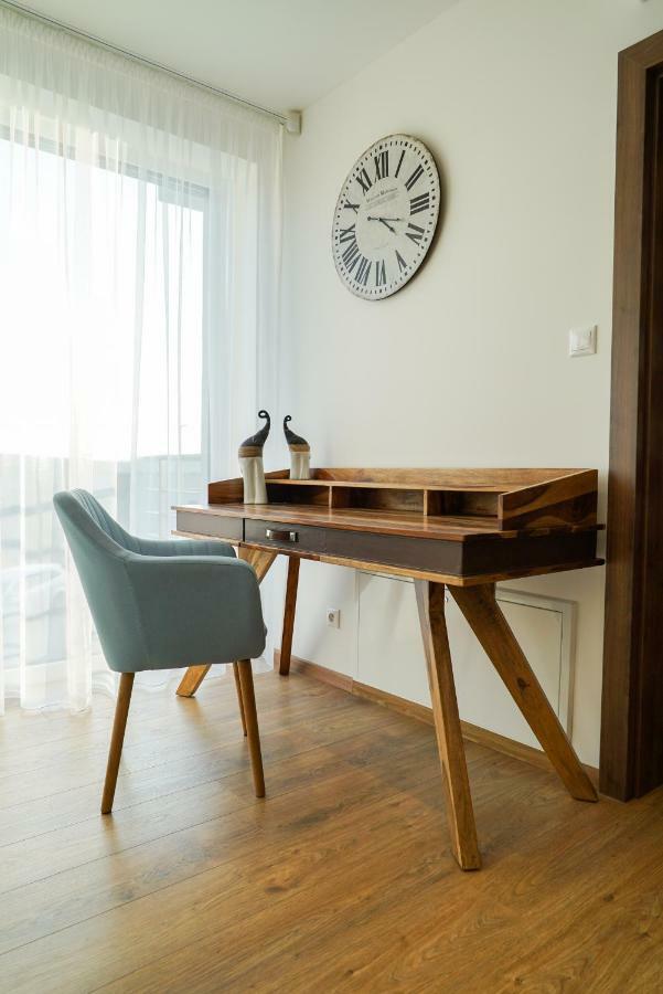 Luxury Villa Moravany nad Váhom エクステリア 写真